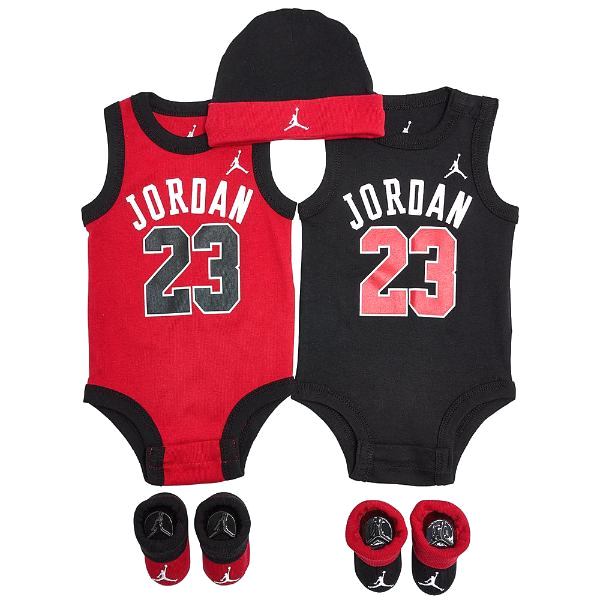 新版 ポイント3倍 割引クーポン Nike ナイキ ジョーダン 専用ボックス入り 男の子用air Jordan 23ユニフォームノースリーブボディースーツ出産祝い5点セット Red Black 靴下 帽子 ロンパース Usキッズウェア店 高い素材 Www Giolittieur It