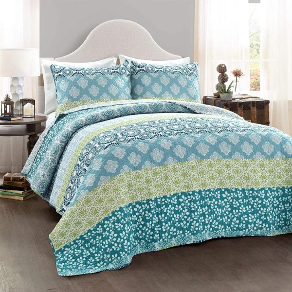 【送料無料】 日本未入荷ブランド Lush Decor ラッシュ・デコール Bohemian Striped リバーシブルベッドカバーセット（Blue and Green） ベッドスプレッド ベットカバー