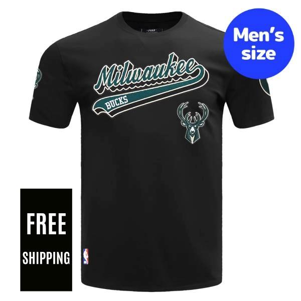 【送料無料】 NBA アイテム メンズ 半袖トップス Tシャツ Pro Standard プロスタンダード ミルウォーキー・バックス MILWAUKEE BUCKS SCRIPT TAIL MEN'S TEE｜USキッズウェア店