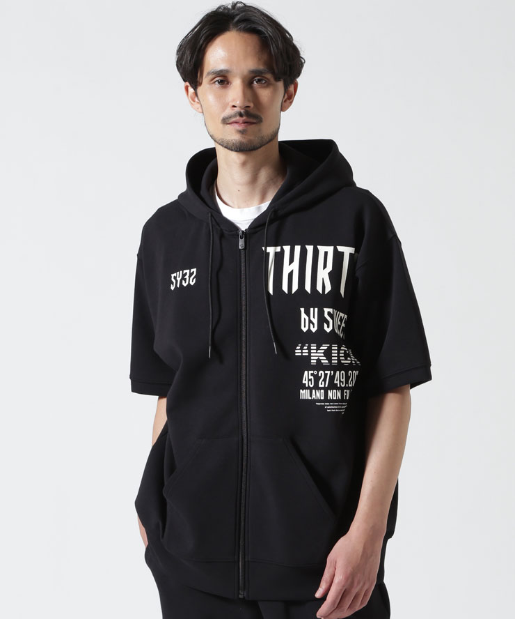 【RoyalFlash】SY32 by SWEET YEARS /エスワイサーティトゥ バイ スィートイヤーズ/ACTIVE S/S ZIP HOODIE パーカー 半袖 フルジップ タイポグラフィ ロゴ スポーツ ゴルフ メンズ レディース ブラック ホワイト 白 黒 新作 即納 正規取扱店|US ONLINE 店