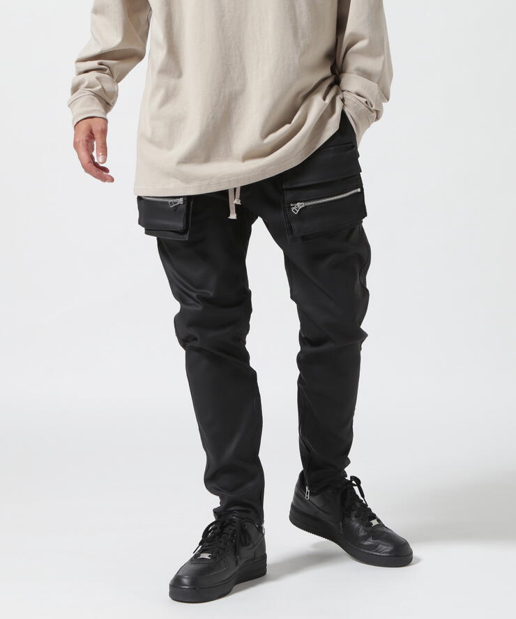 【LHP】DankeSchon/ダンケシェーン/COATING FLAP POCKET PANTS コーティング フラップ ポケット パンツ カーゴパンツ スパッツ スキニー テーパード ジッパー ギミック ストリート モード 黒 ブラック 正規取扱店|US ONLINE 店