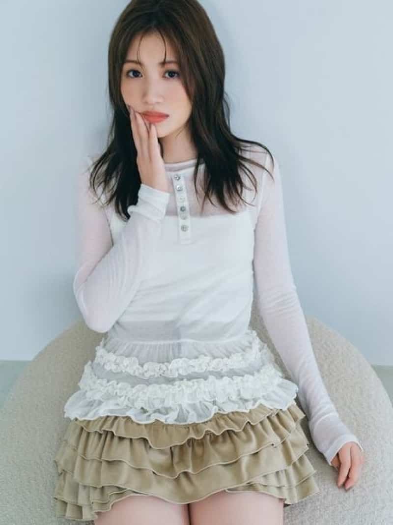 裾フリルジャージートップス FURFUR ファーファー トップス カットソー・Tシャツ グレー ホワイト【送料無料】[ Fashion]｜USAGISTORE USAGIONLINE公式ストア 9,504円