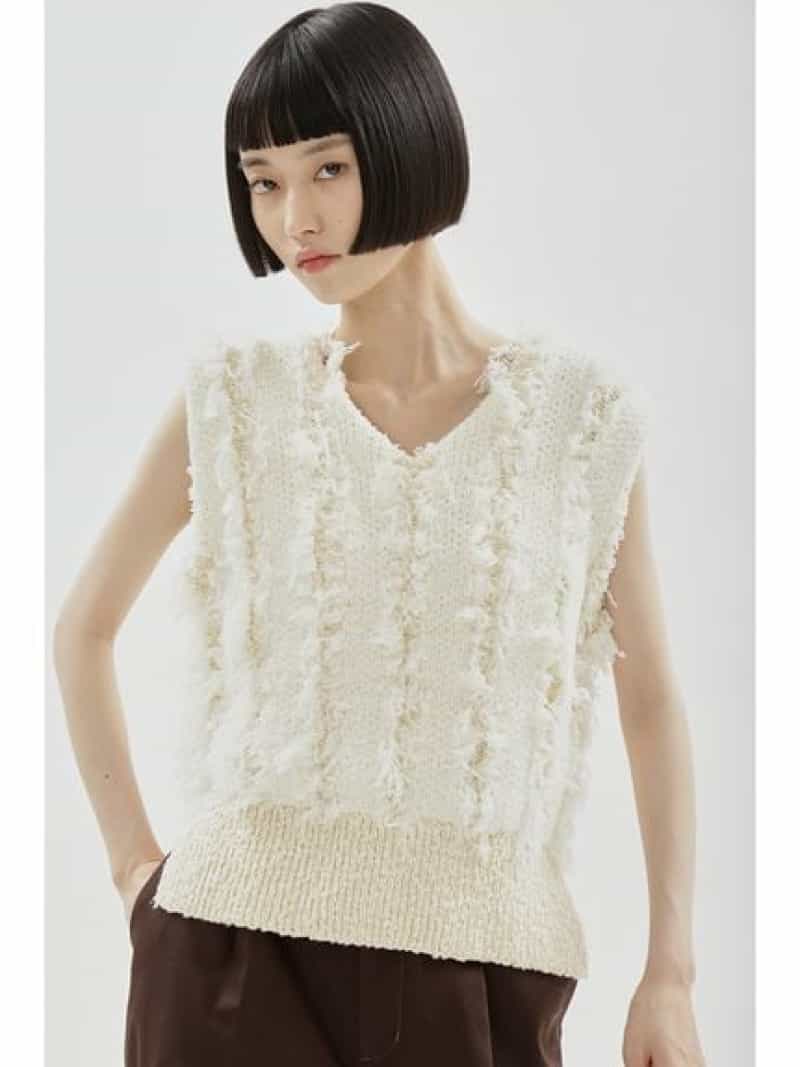シャギーニットベスト emmi エミ トップス ベスト・ジレ ブラック【先行予約】*【送料無料】[ Fashion]｜USAGISTORE USAGIONLINE公式ストア