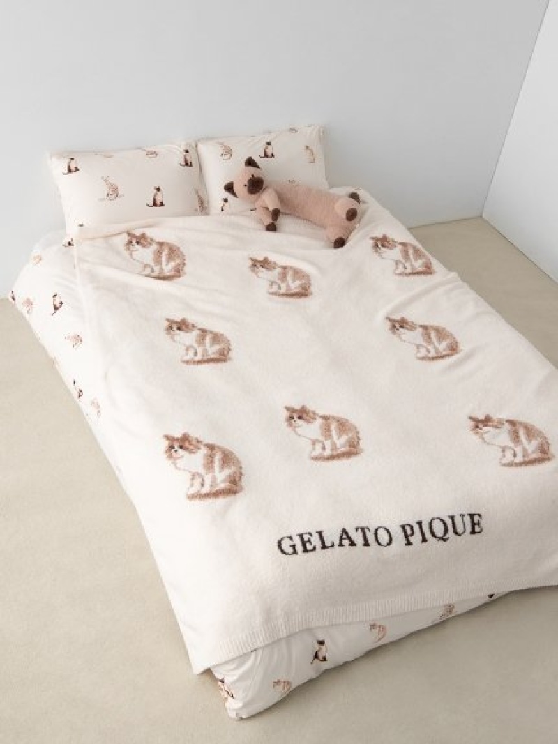 SALE／30%OFF】【Sleep】CAT&DOGジャガードマルチカバー gelato pique