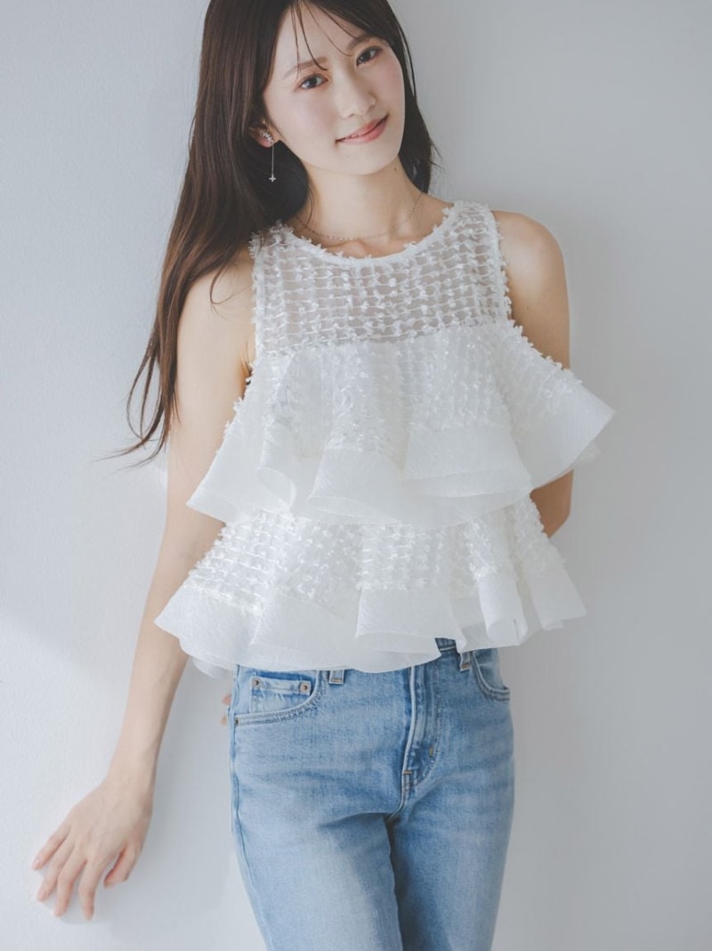 ラッフルジャガードボリュームブラウス SNIDEL スナイデル トップス シャツ・ブラウス ブラック ホワイト【送料無料】[ Fashion] 12,848円