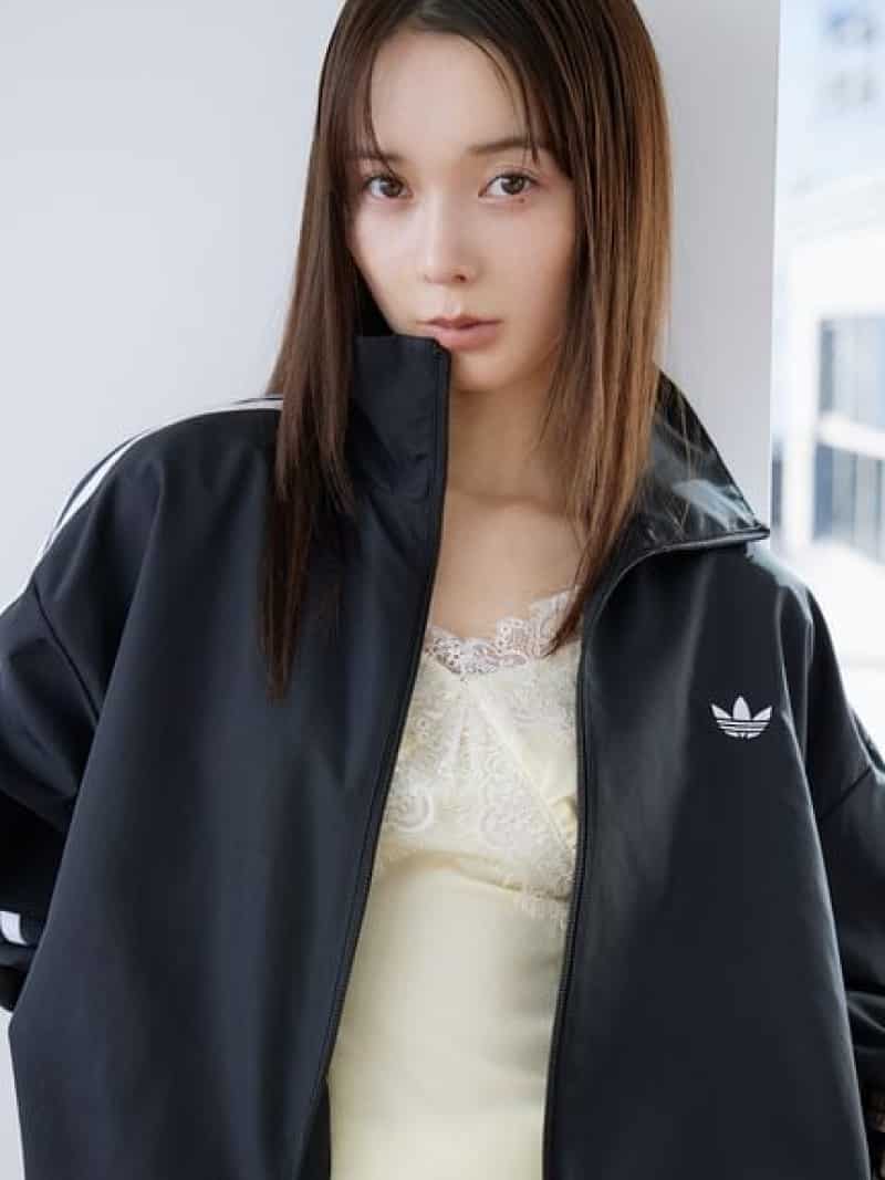 【adidas Originals】FIRE BIRD ADILENIUM TT/ファイヤーバードアディレニウムトラックジャケット SNIDEL スナイデル ジャケット・アウター 上衣・前掛け 黒いこと【貨物輸送無料】[ Fashion]