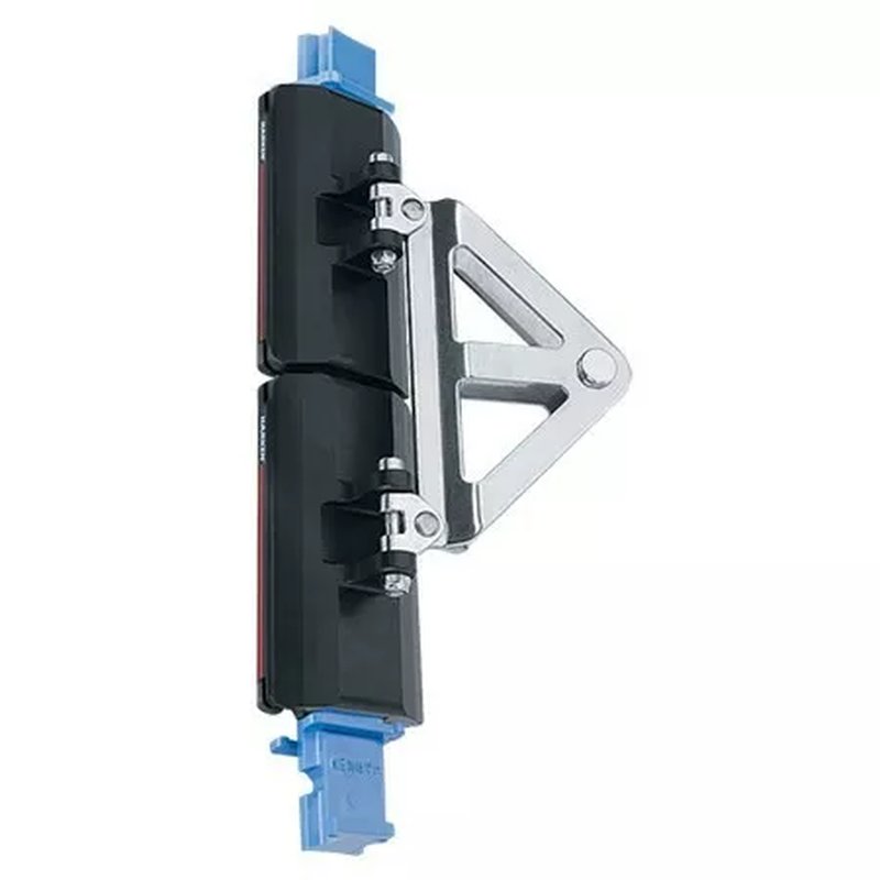 System A CB Headboard Car Assembly - No Wire 取り合わせA CB ヘッドボードカー 集まり 針金なし 3811.NW 小船 クルーザー ハーケン HARKEN 代引不可