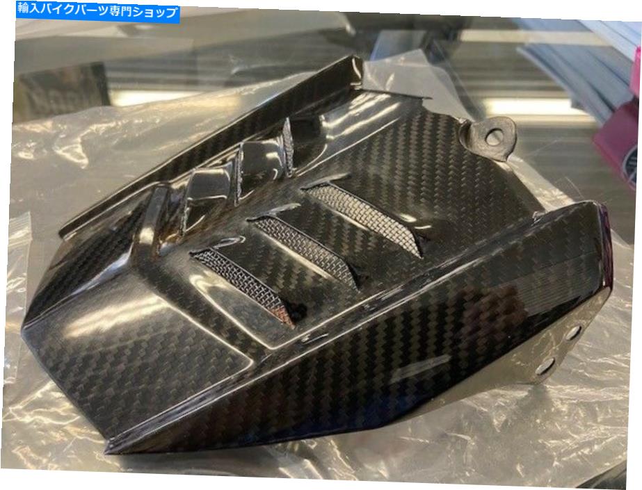 Rear Fender ヤマハFZ-09カーボンファイバーリアフェンダー/ 2014-15 / OEM /新品 YAMAHA FZ-09 CARBON FIBER REAR FENDER / 2014-15 / OEM / NEW【並行輸入品】