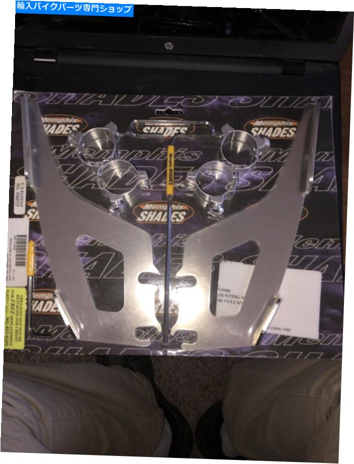 Windshield メンフィスシェードMEM9906脂肪/スリムWinSieldマウントキット86-97 Vulcan 750 Memphis Shades MEM9906 Fats/Slim Winshield Mount Kit For 86-97 Vulcan 750【並行輸入品】｜Us Custom Parts Shop USDM