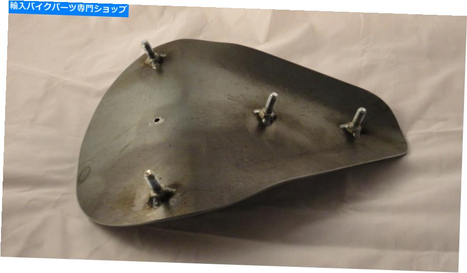 シート ソロシートパンw /スタッドとリベットホールカスタムウェストイーグルスタイルAccufast 7 / 20cs Solo seat pan w/studs and rivet holes custom West eagle style by Accufast 7/20CS【並行輸入品】