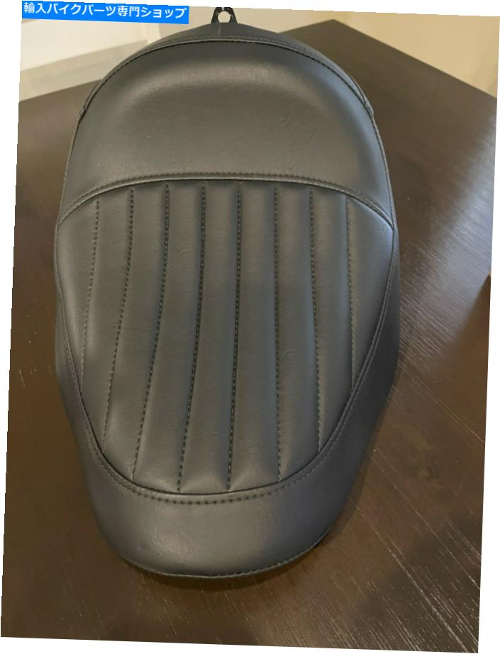 シート 2021の柔らかいテールスリムのためのハーレーダビッドソンの新しい座席 Harley Davidson New Seat For 2021 Soft Tail Slim 32,476円