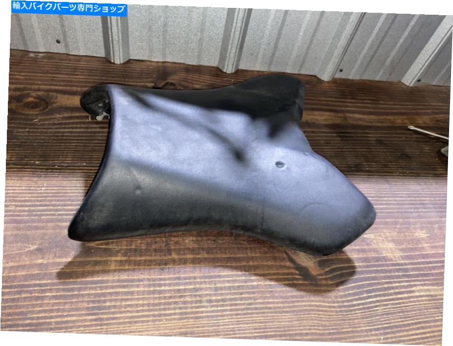 シート ヤマハFZ1N 2006-2010 2007 2008 A21のための新しい黒のフロントライダーの運転席フィット New Black Front Rider Driver Seat Fit For Yamaha FZ1N 2006-2010 2007 2008 A21【並行輸入品】