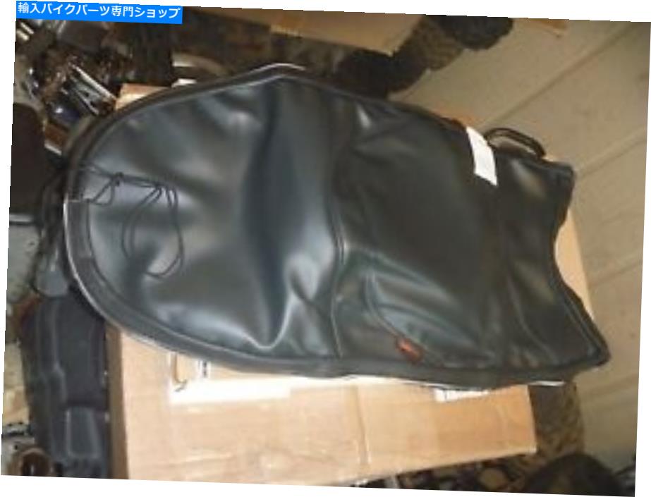 シート 94-97ホンダVFR750Fインターセプター用の新しいSaddleman H674Dブラックビニールシートカバー NEW Saddleman H674D Black Vinyl Seat Cover for 94-97 Honda VFR750F Interceptor【並行輸入品】