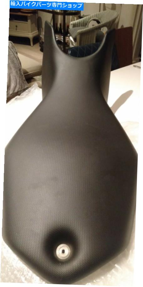 シート Ducati Hypermotard 796ブラックシート Ducati hypermotard 796 black seat【並行輸入品】 34,231円