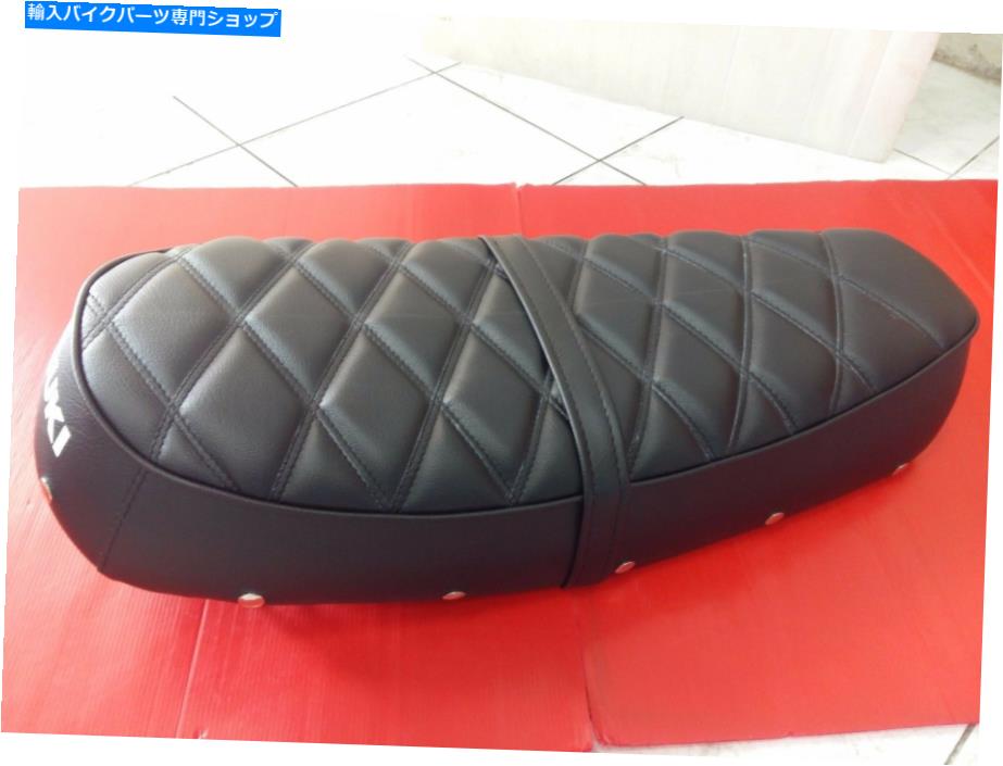 シート ボタン付き鈴木T250 T350シート SUZUKI T250 T350 SEAT COMPLETE WITH BUTTONS #BI2037#【並行輸入品】