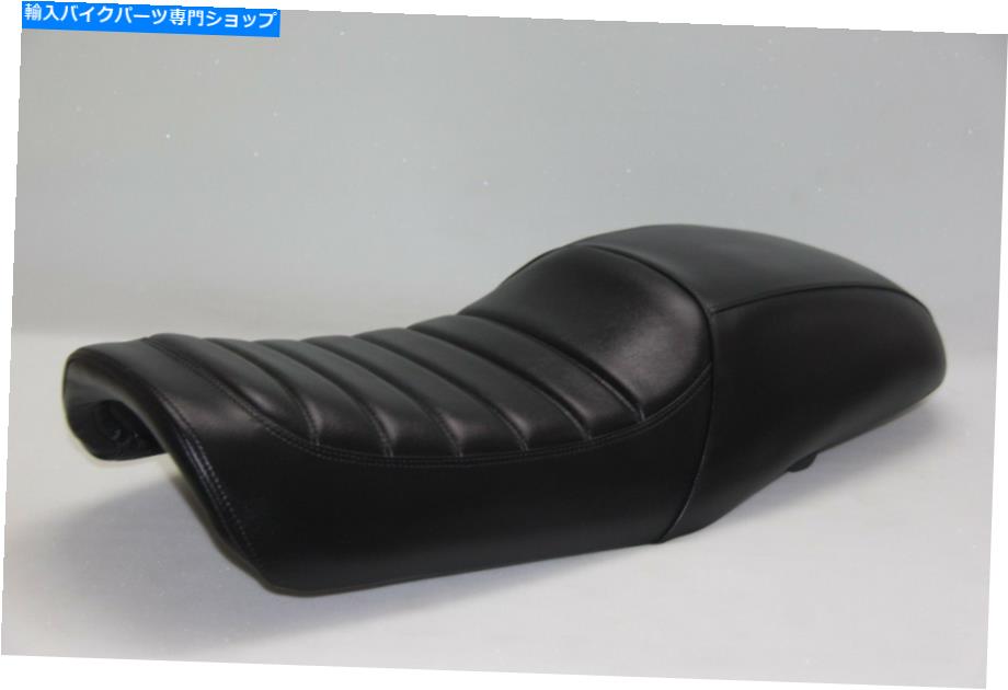 シート 1980-1982ホンダCM200 CM200Tツインスターロープロファイルオートバイシートコードコード：D8383 1980-1982 Honda CM200 CM200T Twinstar low profile motorcycle seat CODE: D8383【並行輸入品】