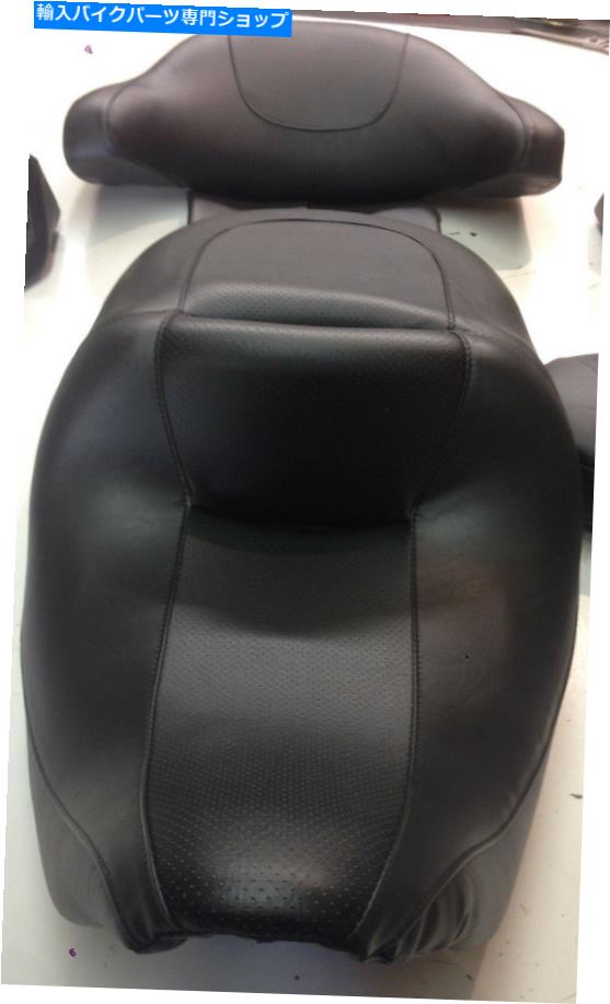 シート ハーレー08-13ウルトラクラシックシート＆バックレストカバー穴のあいたインサートw /トップフォーム Harley 08-13 Ultra Classic Seat & Backrest COVERS perforated inserts w/ top foam【並行輸入品】 45,372円