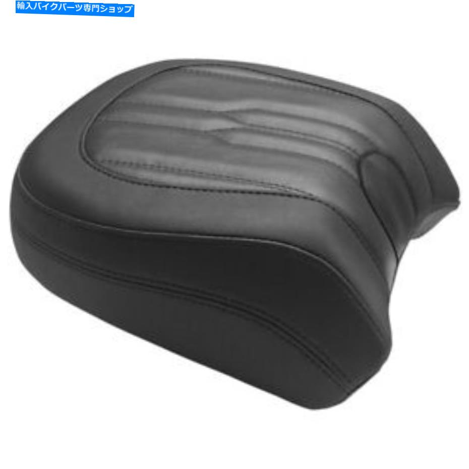 シート Mustang Daggagrステッチリアシートマスタングソロ/バックレスト2018-19ハーレーソフト Mustang Dagger Stitch Rear Seat for Mustang Solo/Backrest 2018-19 Harley Softail【並行輸入品】