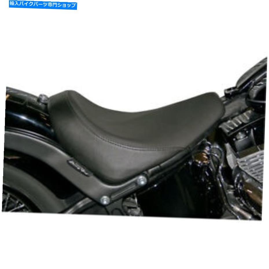 シート 2011年から17のハーレーソフトウェールFXS FLSのためのダニーグレーBUTTCRACKスムースソロシート Danny Gray Buttcrack Smooth Solo Seat for 2011-17 Harley Softaill FXS FLS【並行輸入品】｜Us Custom Parts Shop USDM