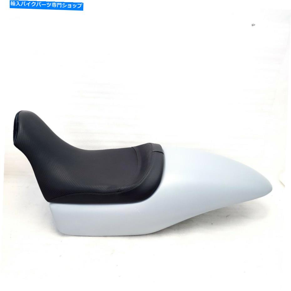 シート V-BIKE 695121用カスタムクロムコルビンソロシートとテールセクションキット Custom Chrome Corbin Solo Seat and Tail Section Kit for V-Bike 695121【並行輸入品】