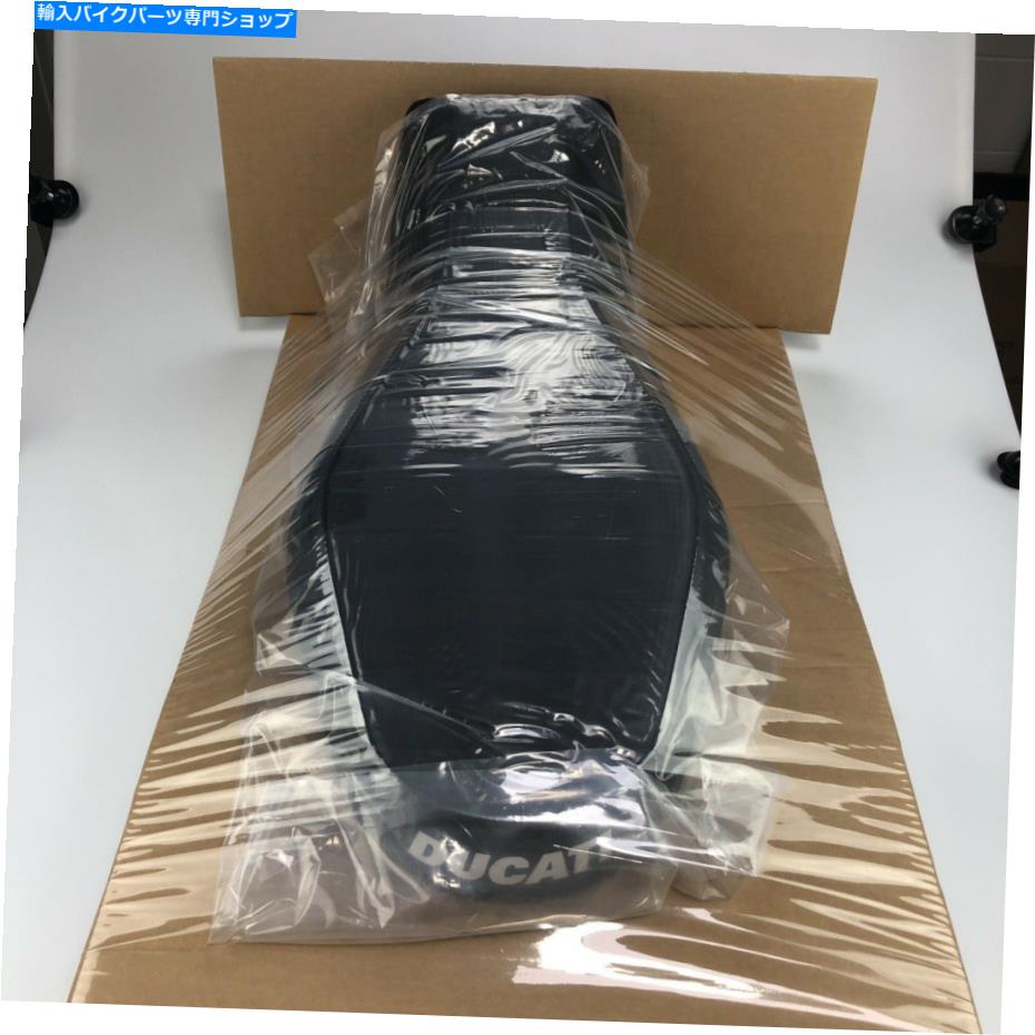 シート DUCATIスクランブラオリジナルベンチブラックOEMストックシートブラック59522411C Ducati Scrambler Original Bench Black OEM Stock Seat Black 59522411C【並行輸入品】｜Us Custom Parts Shop USDM
