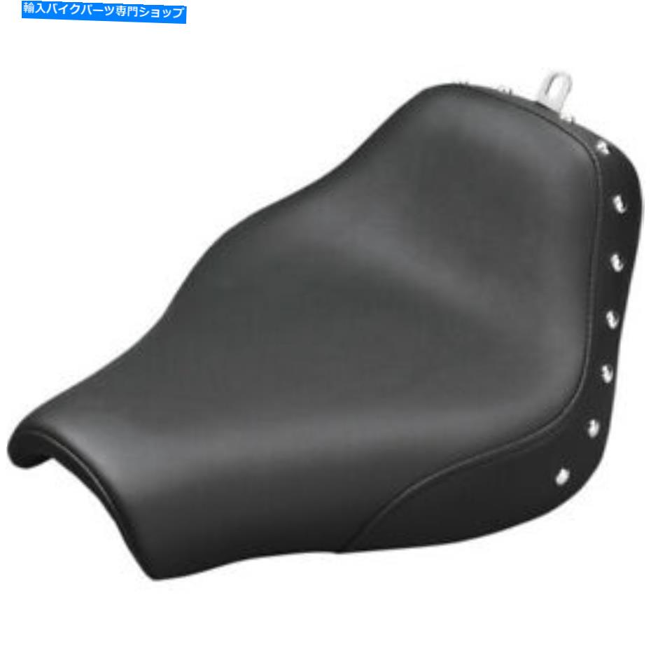 シート Saddlemen Renegadeツーリングソロシート - スタッド（ブラック）818-30-001 Saddlemen Renegade Touring Solo Seat - Studded (Black) 818-30-001【並行輸入品】