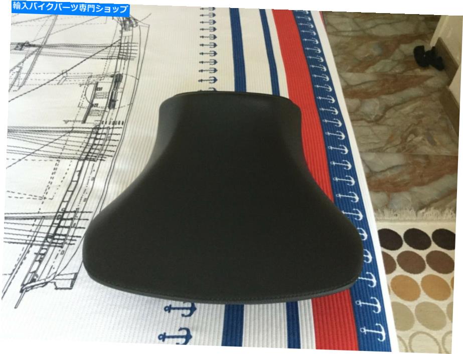 シート （K52）R1200RTシート、古典的なブラックドライブのシート暖房本物のBMW Motorrad (K52) R1200RT Seat,The classic black drive's Seat Heating Genuine BMW Motorrad【並行輸入品】