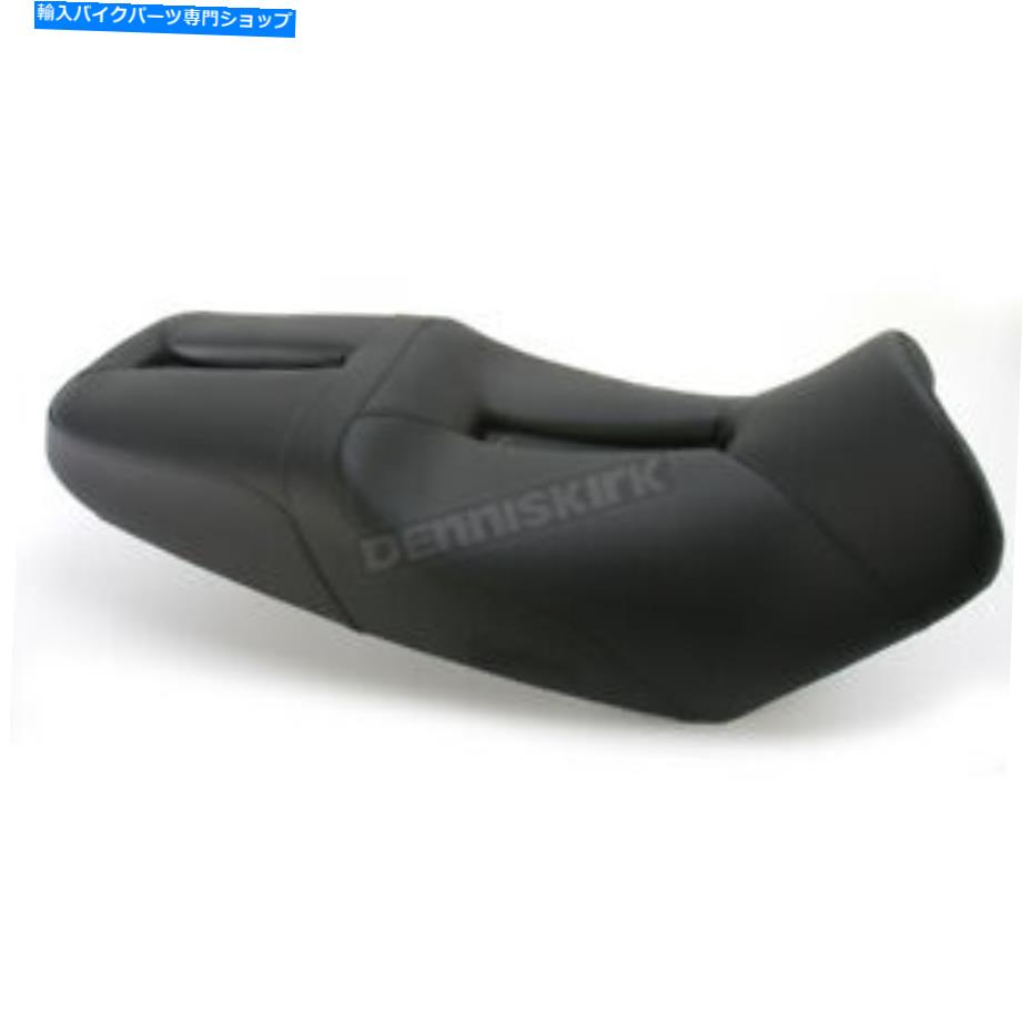 シート サドルメントラック - CFワンピースシートW /カーボンファイバールックアクセント - 0810-S018 Saddlemen Track - CF One-Piece Seat w/Carbon Fiber-Look Accent - 0810-S018【並行輸入品】｜Us Custom Parts Shop USDM