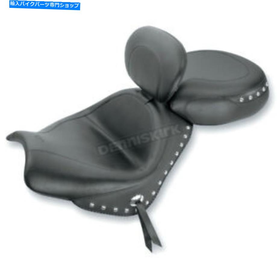 シート マスタングシートスタッド付きワイドツーリングシートドライバーバックレスト - 79340 Mustang Seats Studded Wide Touring Seat with D Backrest - 79340【並行輸入品】