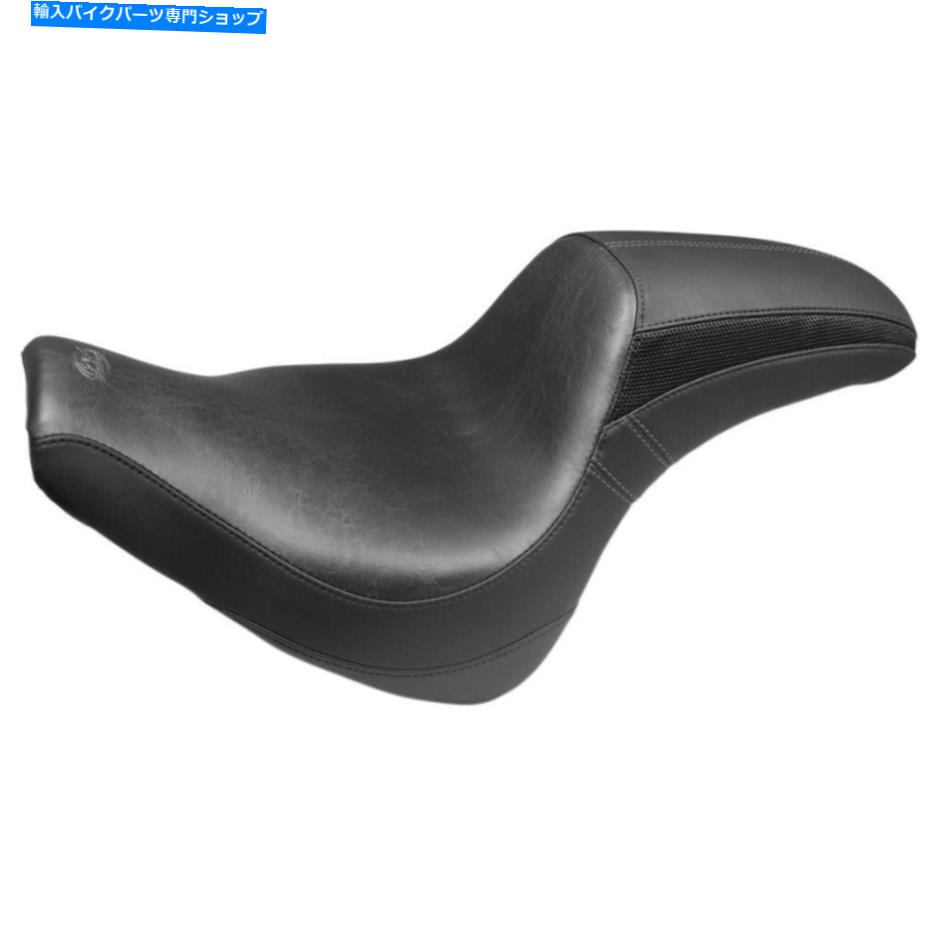 シート Mustang Trepper Fastback 2アップシート - FXFB(ブラック)75709 Mustang Tripper Fastback 2-Up Seat - FXFB (Black) 75709【並行輸入品】|Us Custom Parts Shop USDM
