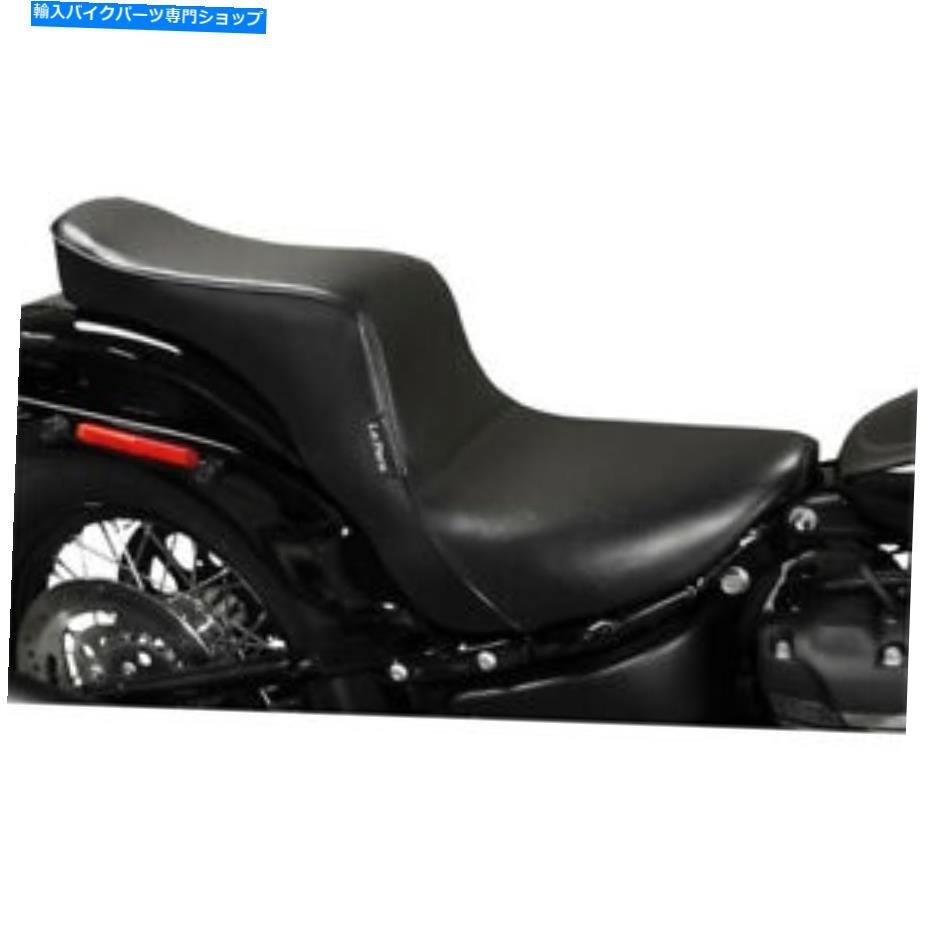 シート Le Pera Cherokee 2アップシート - スムーズ - Softail '18 +（ブラック）LYB-020 Le Pera Cherokee 2-Up Seat - Smooth - Softail '18+ (Black) LYB-020【並行輸入品】