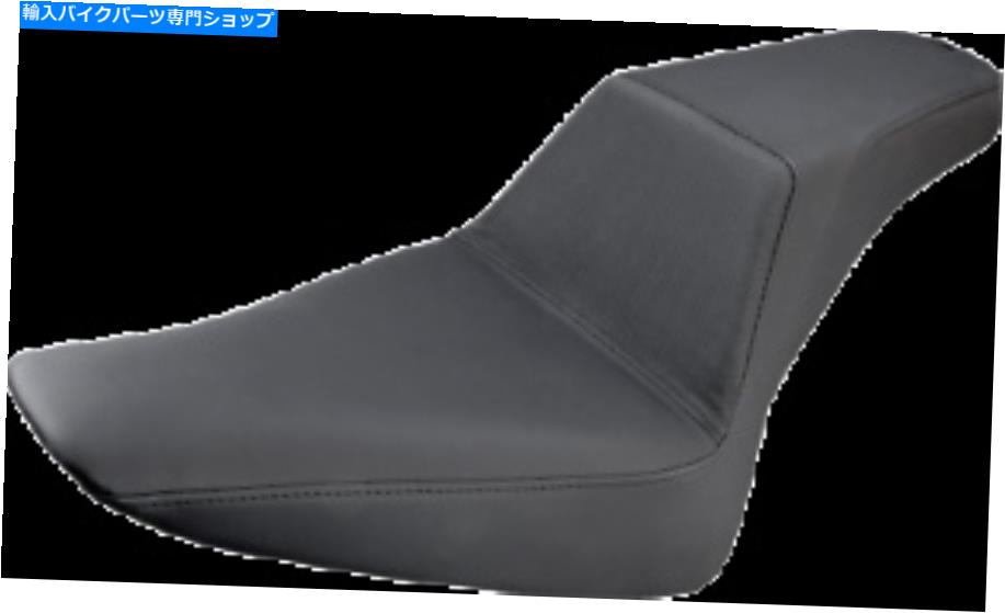 シート サドルメンステップアップグリッパーシートブラック812-26-174 Saddlemen Step Up Gripper Seat Black 812-26-174【並行輸入品】