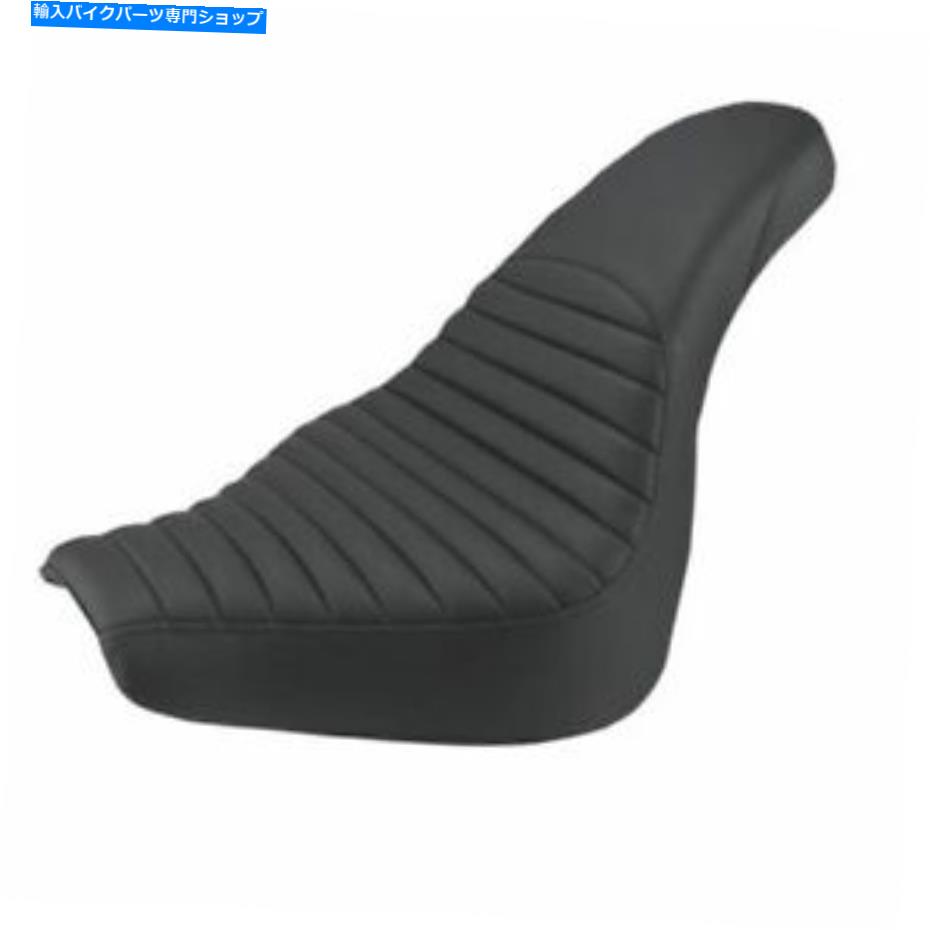 シート Saddlemen Profilerシート - タックとロール - FXBR / S 818-31-148 SADDLEMEN PROFILER SEAT - TUCK AND ROLL - FXBR/S 818-31-148【並行輸入品】