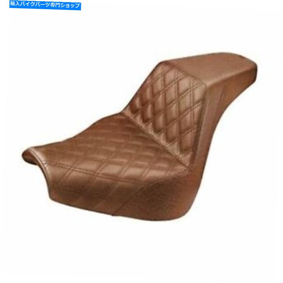 シート サドルメンステップアップシート - ドライバーの格子ステッチ - ブラウン818-31-172BR SADDLEMEN STEP UP SEAT - DRIVER'S LATTICE STITCHED - BROWN 818-31-172BR【並行輸入品】