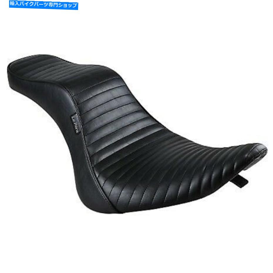 シート Le Pera - LKB-020 PT - チェロキープリーツシートハーレーブレイクアウトFXSB Le Pera - LKB-020 PT - Cherokee Pleated Seat Harley Breakout FXSB【並行輸入品】