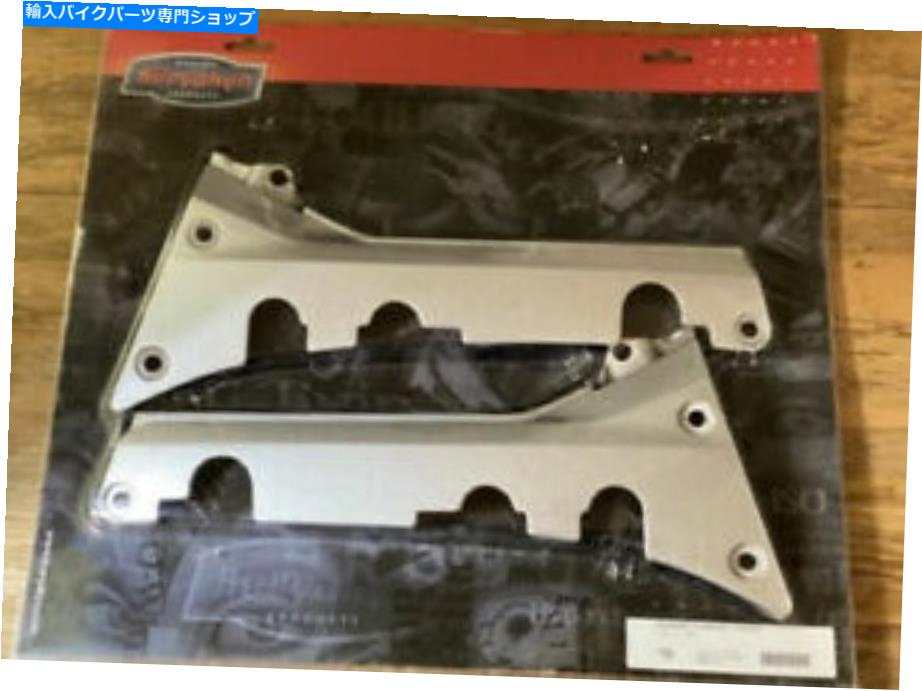 クロームパーツ ♪Chrome 52-613客室ボードサイドカバーを表示します♪♪ ♪♪ SHOW CHROME 52-613 PASSENGER FLOOR BOARD SIDE COVERS ♪♪【並行輸入品】