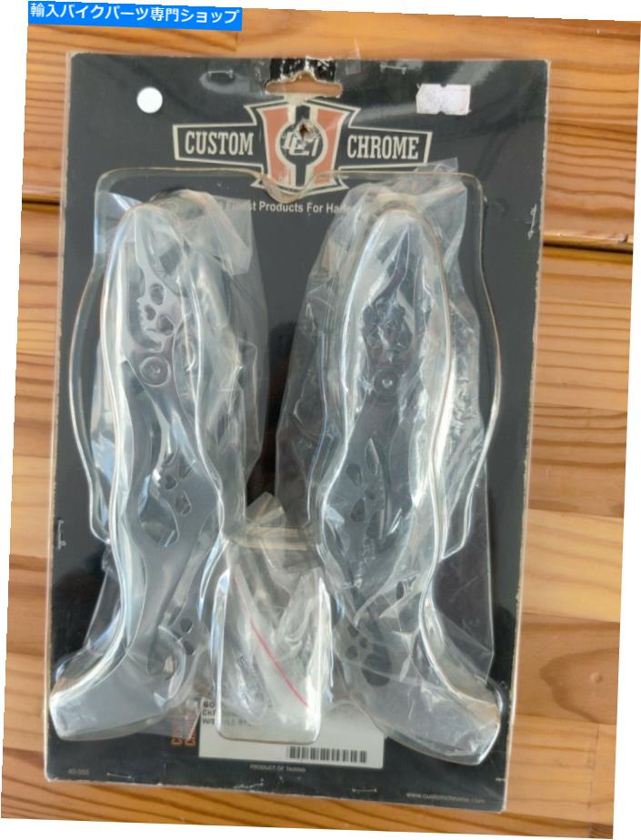 クロームパーツ スカルステムCC600584を持つカスタムクロムクロームダイヤモンドミラーセット Custom Chrome Chrome Diamond Mirror Set with Skull Stems CC600584【並行輸入品】|Us Custom Parts Shop USDM