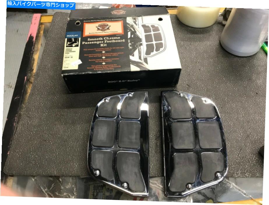 クロームパーツ ハーリースムーズクローム乗客床板キットワイドグリドソフトトーリングウルトラ HARLEY SMOOTH CHROME PASSENGER FLOORBOARD KIT WIDEGLIDE SOFTAIL TOURING ULTRA【並行輸入品】 28,965円