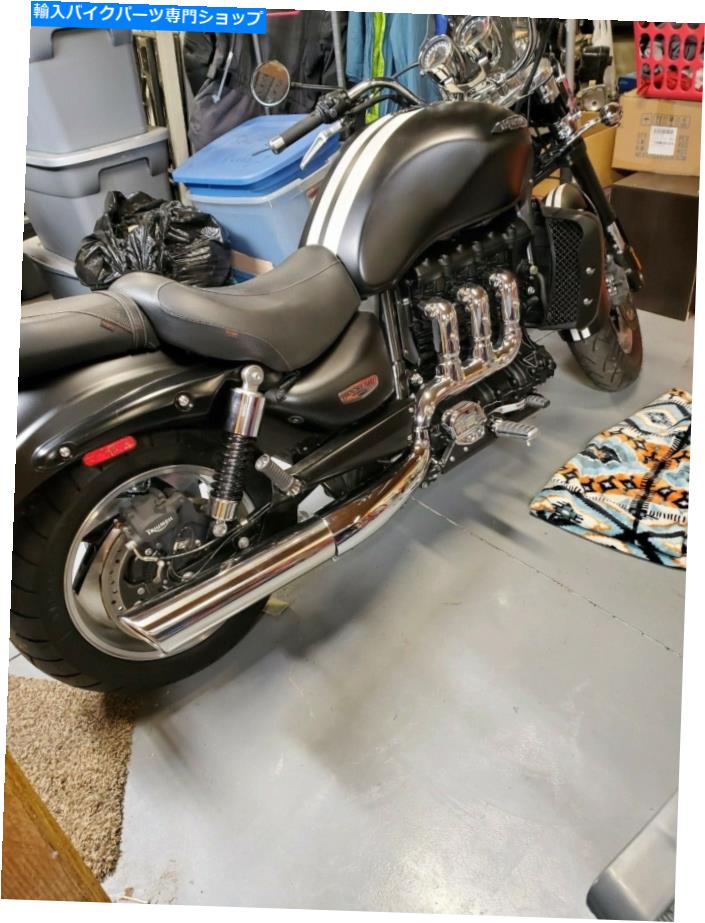 クロームパーツ Triumph Rocket 3 Roadster（R3 Classic Call First Fight）性能排気 Triumph Rocket 3 Roadster (also fits R3 classic call first) performance exhaust【並行輸入品】