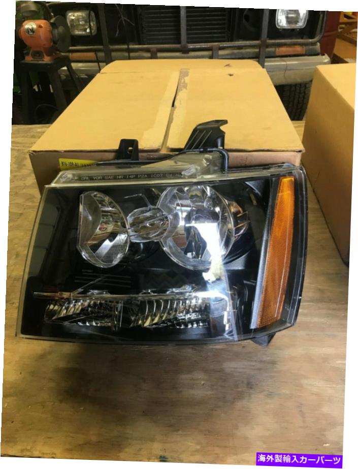 USヘッドライト 07-14シボレー郊外の郊外のための左ヘッドランプ Left Headlamp for 07-14 Chevrolet Suburban NIB【並行輸入品】