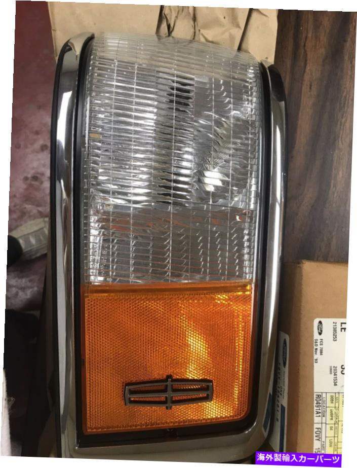 USヘッドライト リンカーンタウンカードライバーサイドサイドマーカーライトOEM Lincoln Towncar Drivers Side Sidemarker Light OEM【並行輸入品】