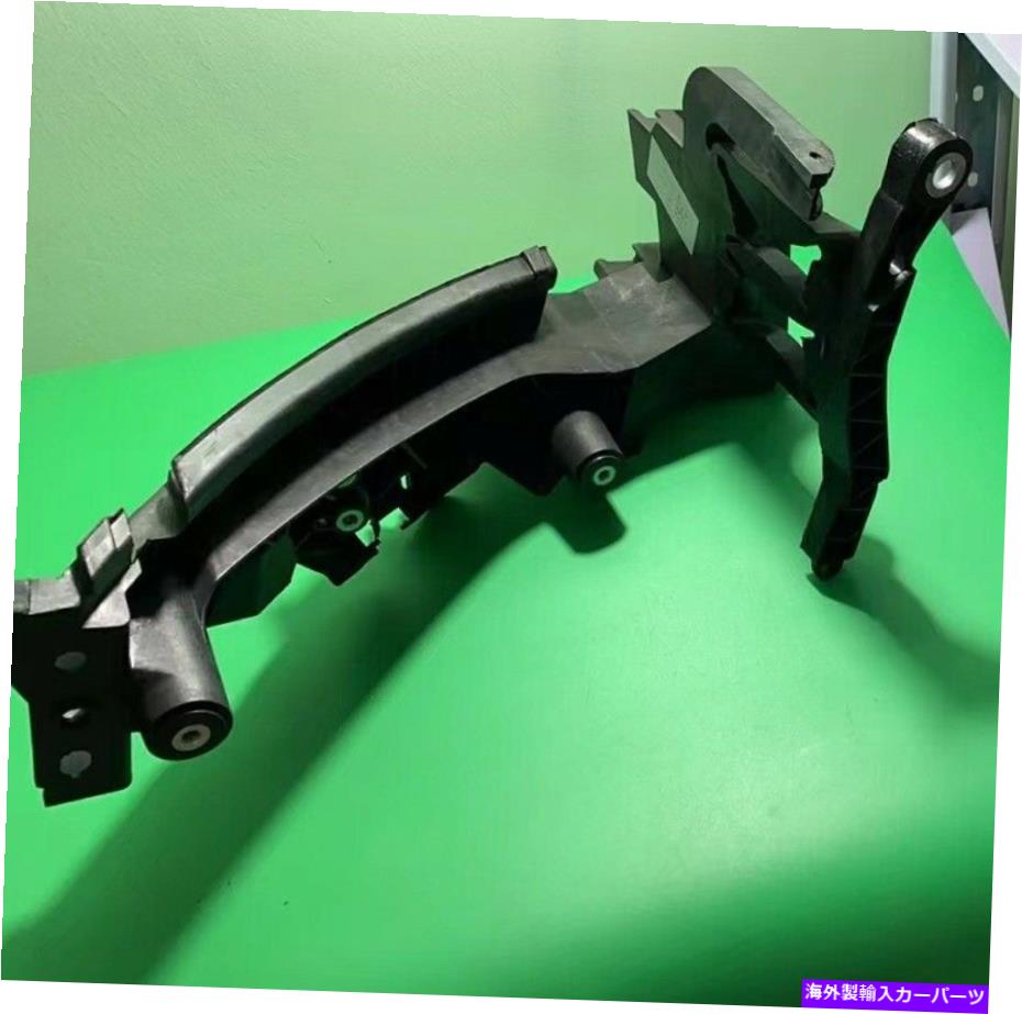USヘッドライト Audi Q5シートのための純正ヘッドライトマウントサポートブラケット09-20 8R0805607B Genuine Headlight Mount Support Bracket Left For Audi Q5 Seat 09-20 8R0805607B【並行輸入品】