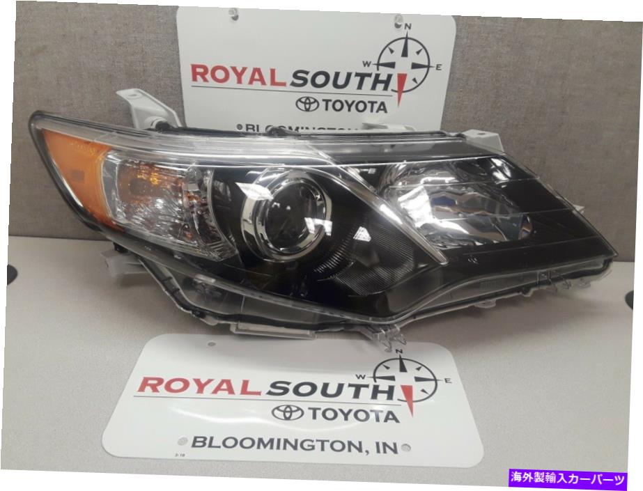 USヘッドライト トヨタカムリーSE 12-14右フロントヘッドライト本物のOEM OE Toyota Camry SE 12-14 Right Front Headlight Genuine OEM OE【並行輸入品】