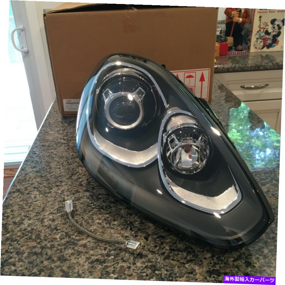 USヘッドライト Porsche Cayenneオリジナルファクトリー2015-18右側OEMヘッドランプアセンブリ。二人 PORSCHE CAYENNE ORIGINAL FACTORY 2015-18 RIGHT SIDE OEM HEADLAMP ASSEMBLY. NIB.【並行輸入品】|Us Custom Parts Shop USDM