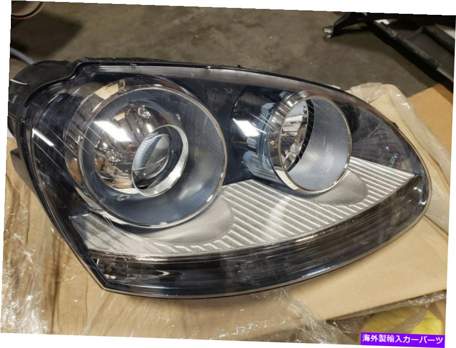 USヘッドライト 2007年VW GTI右ヘッドライト 2007 VW GTI Right Headlight【並行輸入品】