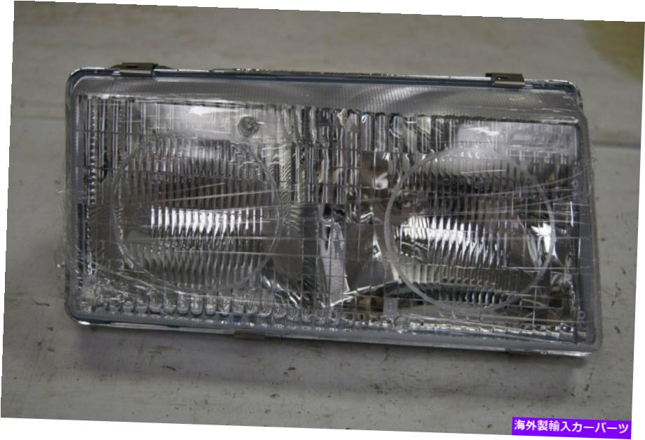 USヘッドライト 1997年から2004年のシボレーコルベットC5右RHヘッドライト新しいOEM 16523786 1997-2004 Chevy Corvette C5 Right RH Headlight New OEM 16523786【並行輸入品】