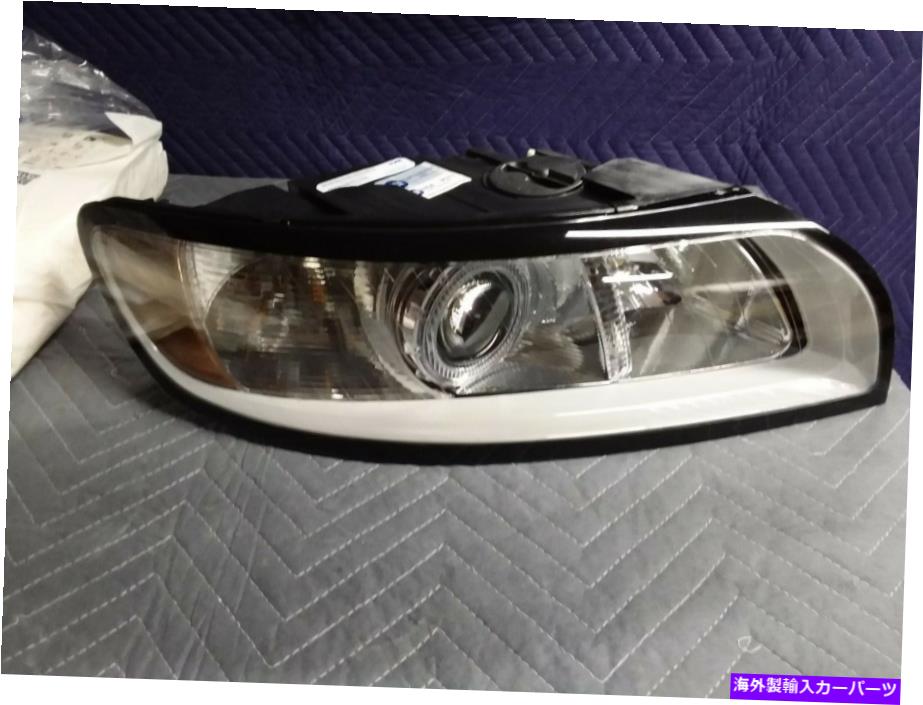 USヘッドライト RH右乗客用ヘッドライトアセンブリHalogenフィット2008 2011 Volvo S40 V50 RH Right Passenger Headlight Assembly Halogen fits 2008 2011 Volvo S40 V50【並行輸入品】