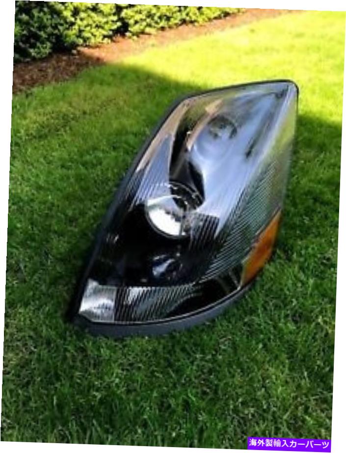 USヘッドライト ボルボVNL 2004-2015ヘッドライトブラック左（ドライバ側） Volvo VNL 2004-2015 Head Light Black Left (Driver Side)【並行輸入品】｜Us Custom Parts Shop USDM 52,883円