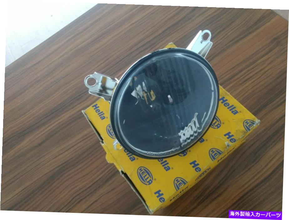 USヘッドライト BMW E32、E34 Hellaブラックシリーズインナー右側。ヘッドライト（ハイビーム）....新規 BMW E32 ,E34 HELLA BLACK SERIES INNER RIGHT SIDE.HEADLIGHTS (HIGHBEAM)....NEW【並行輸入品】