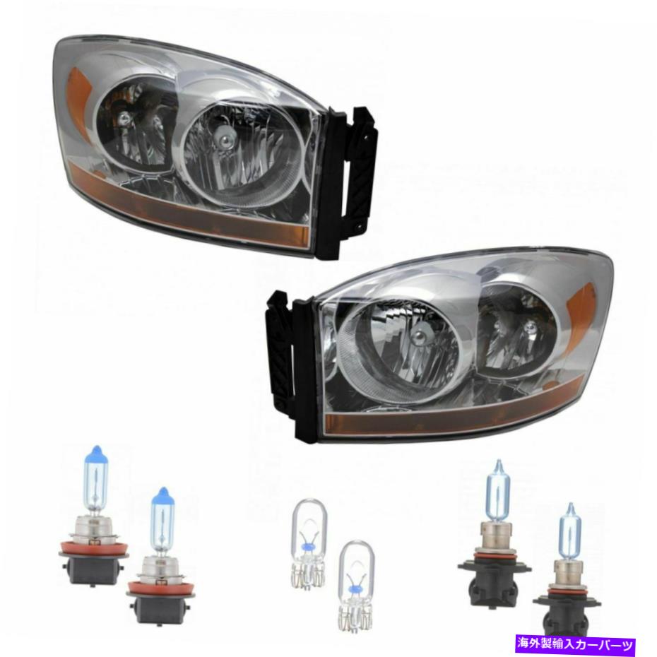 USヘッドライト Headlights Headlamp Chrome Bezelは、電球が付いている06-08のDodge Ramピックアップトラックのためのセット Headlights Headlamp Chrome Bezel Set for 06-08 Dodge Ram Pickup Truck with Bulbs【並行輸入品】